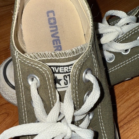 Converse Classic Green Canvas Sneakers Well Worn Loved Used Size 8 Size 6 Womens - Picture 4 of 6